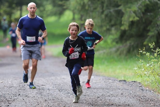 Young runners on trail take part in Giving Day Trail Run that was held on the Castlegar Campus on April 27