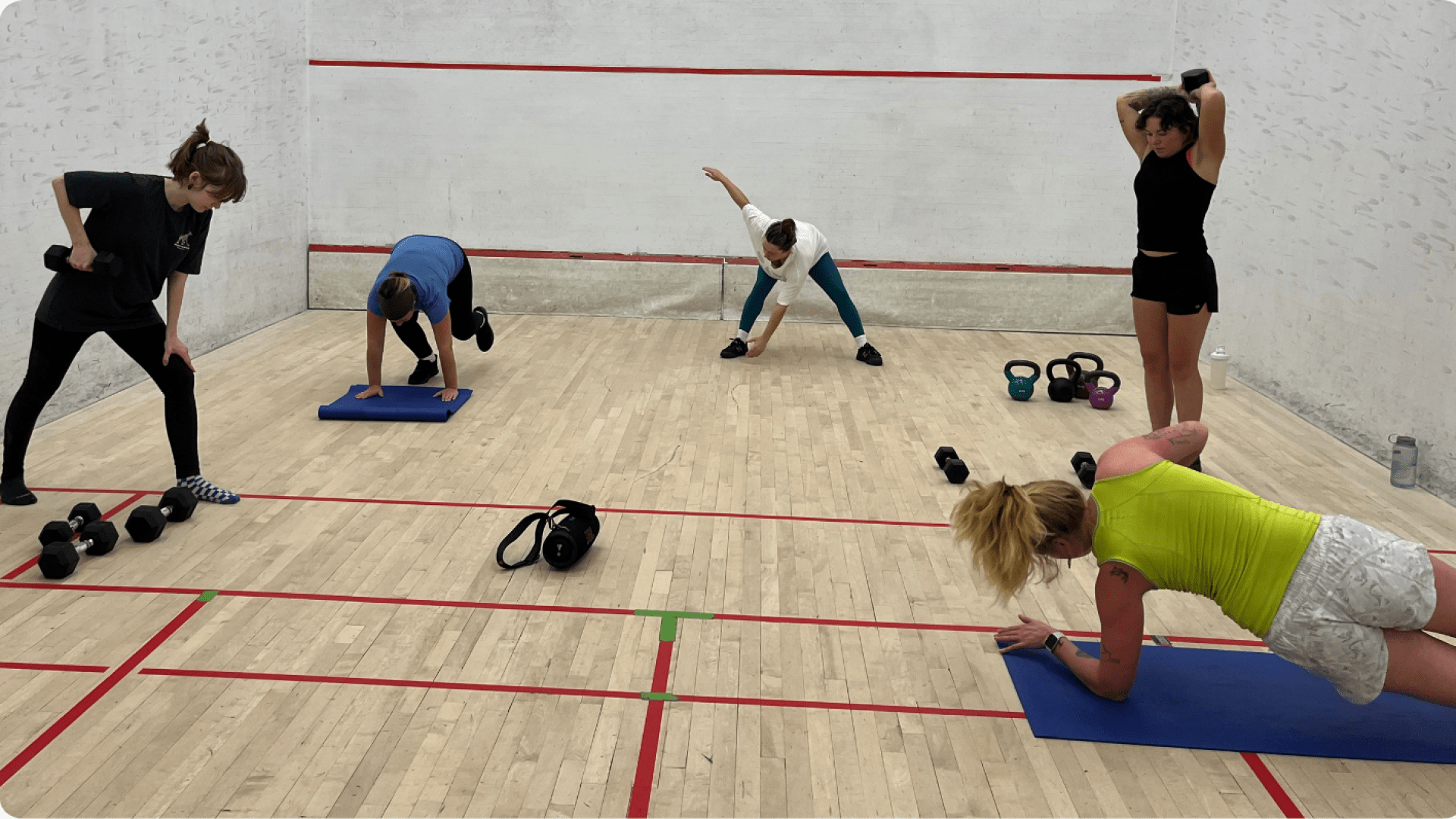 circuit-training-at-squash-court