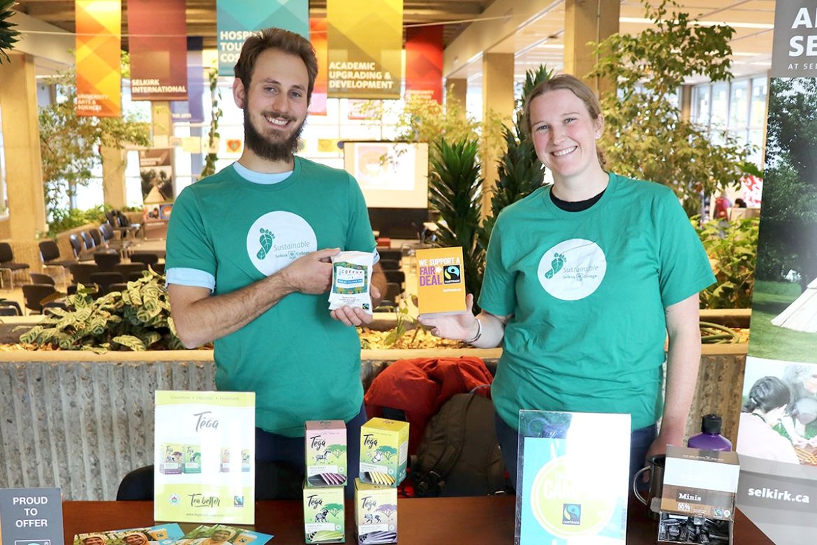 Sustainability Ambassadors promoting events on campus
