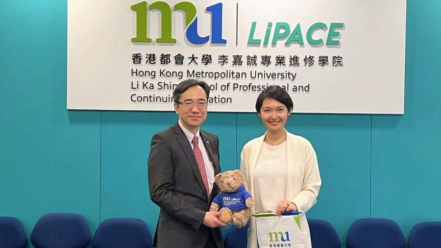 Dr. Benjamin Chan from LiPACE (left) and Elizabeth Li from Selkirk College (right) met in Hong Kong in April 2024