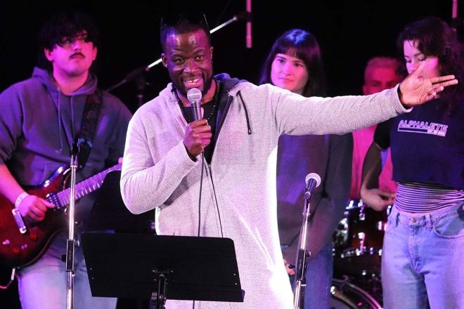 Berklee faculty member Jhony Keys speaks with Selkirk College students